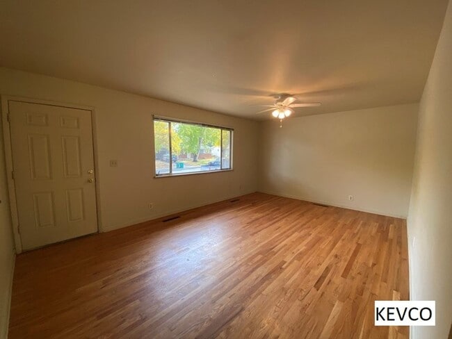 Photo - Incredibly Spacious House!