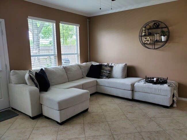 Photo - 6811 Independence Blvd