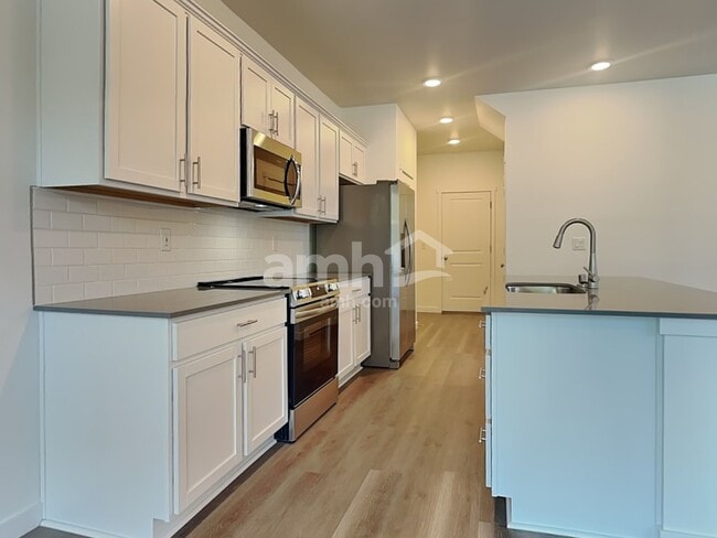 Photo - 9002 50th Ave SE