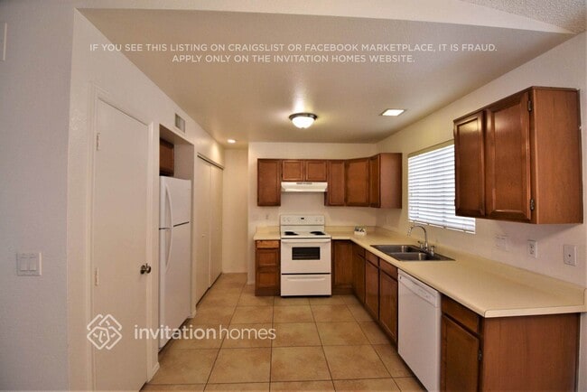 Photo - 4108 E Covina St