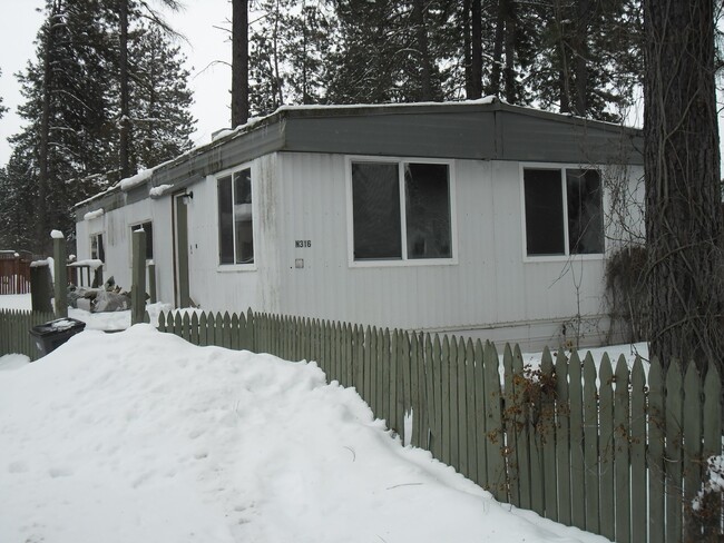 Older 3 bed, 2 bath double wide - Older 3 bed, 2 bath double wide House