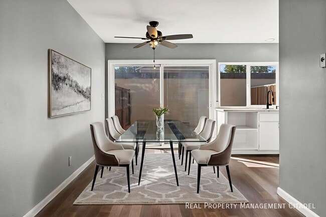 Photo - 11104 Grant Way