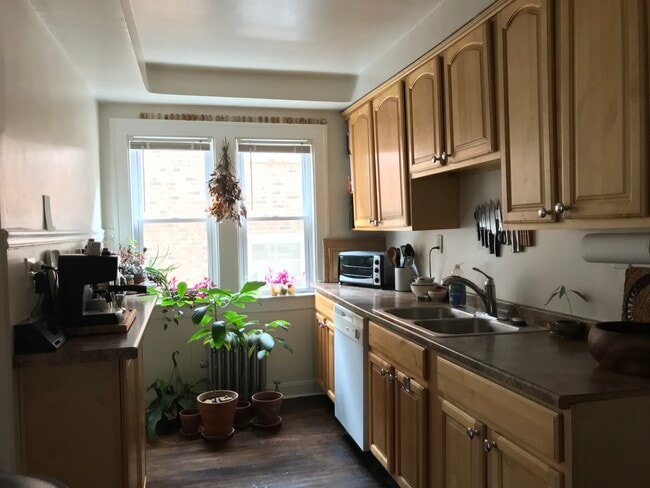 Photo - 2660 Mayfield Rd