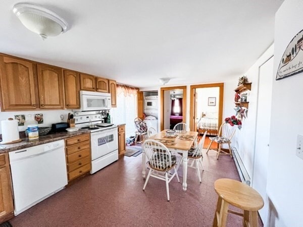 Photo - 849 State Rd