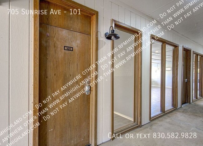 705 Sunrise Ave Unit 101