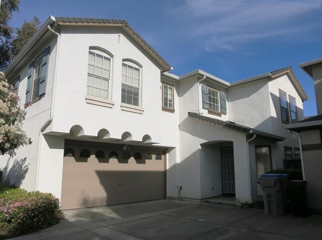 Building Photo - 1572 Firestone Loop