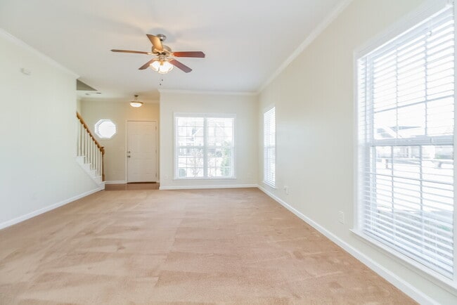 Photo - 3432 Hamberton Cir