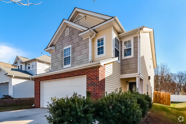 Building Photo - Inviting 3-Bedroom, 2.5-Bath Home