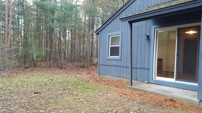 Photo - 137 Thimbleberry Rd