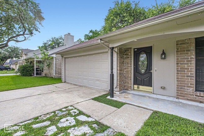 Photo - 11910 Yearling Dr