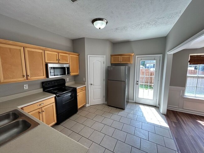 Photo - 284 Meigs Dr Unidad Apt J70