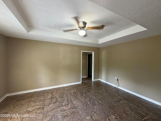 Photo - 1695 Ravenwood Ln