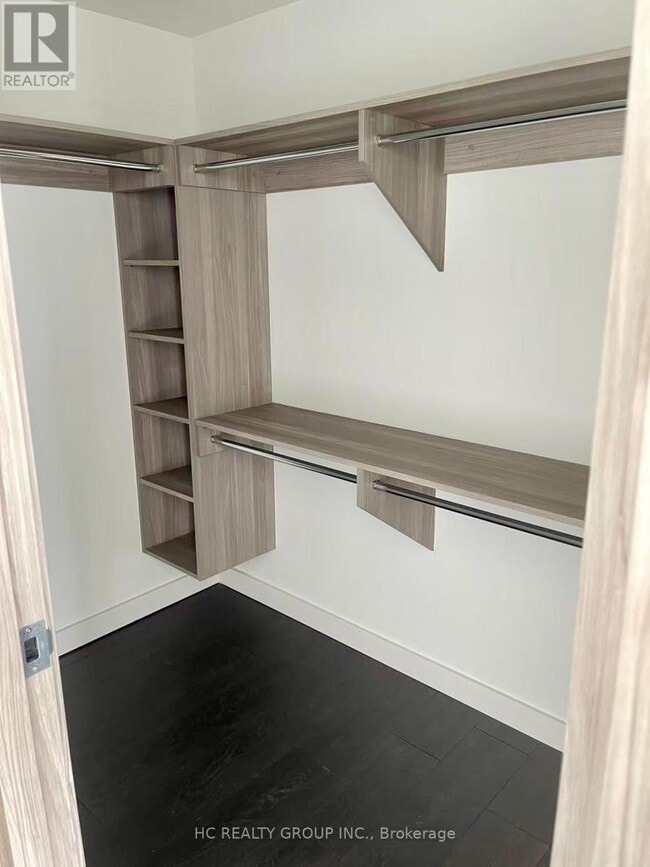 Photo - 25 McMahon Dr Unité 1703