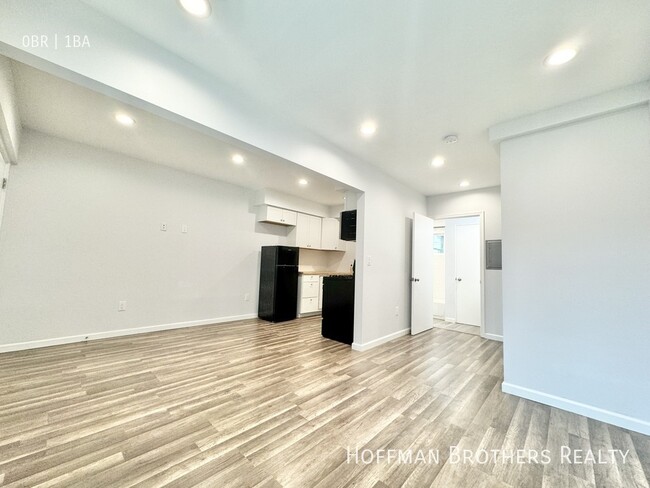 Photo - 14617 Gilmore St Apartamento Unidad 6A