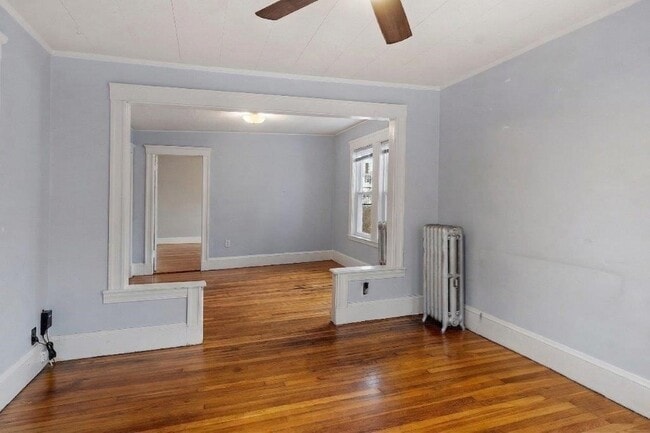 Photo - 1 Wentworth Ter