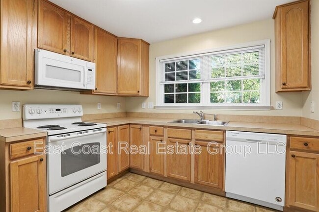 Photo - 24 Mabel Ln