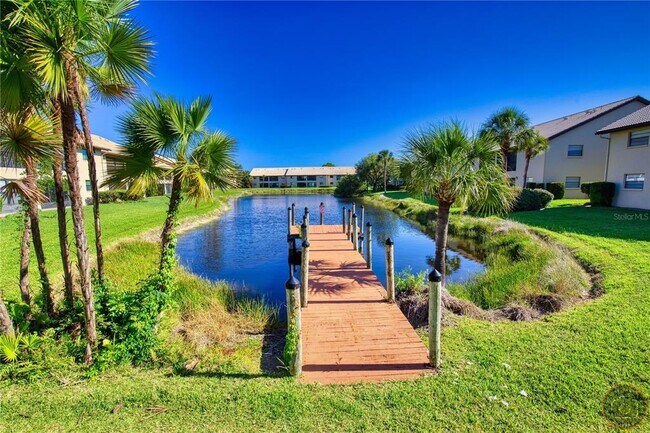 Photo - 340 3 Lakes Ln Unidad F