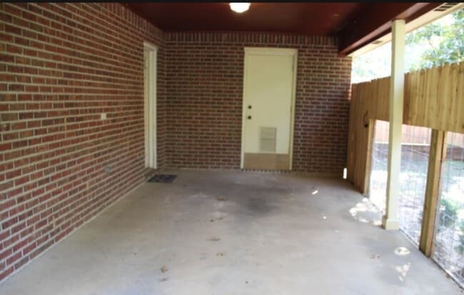 Photo - 1478 Bass Ave