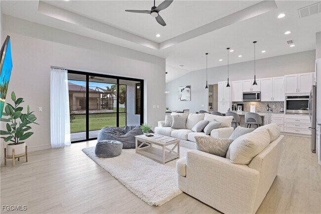 Photo - 217 NW 36th Ave