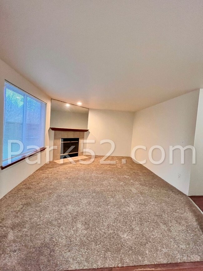 Photo - 2 Bedroom Ground Floor Apartment With Backyard Unit 17728-B