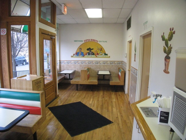 Photo - 2557 N Halsted