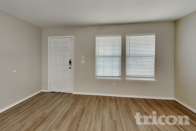 9163 Dublin Spring