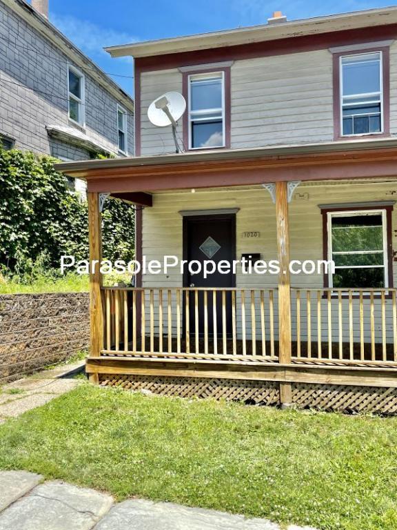 Building Photo - 1020 Hampton St Rental