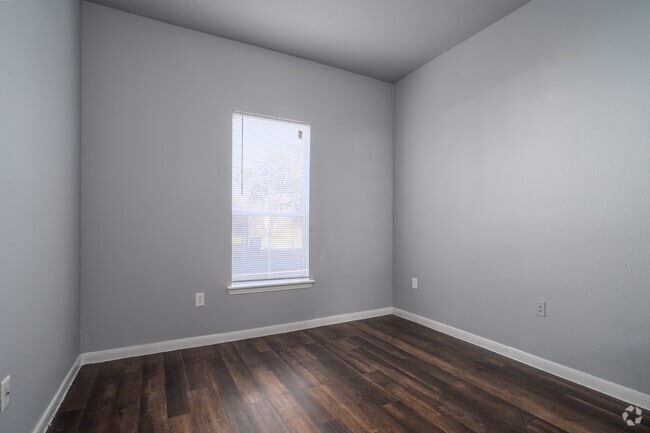 1BR, 1BA - 594SF - Pleasant Hill Village