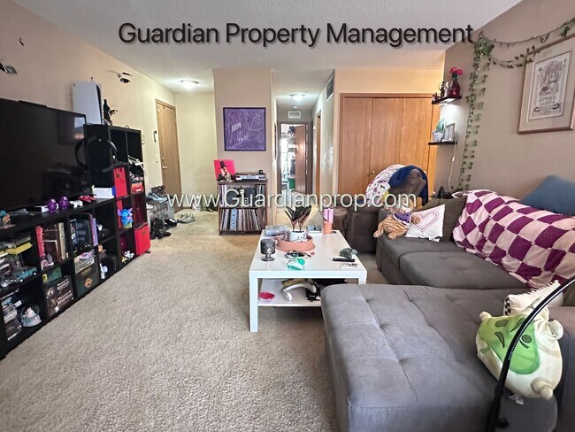 Photo - Plymouth Town Home, 1 Car Garage, Dishwasher, In Unit Laundry, Patio, Pool