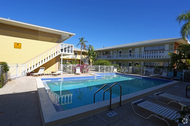 Building Photo - Villas Isabel Rental