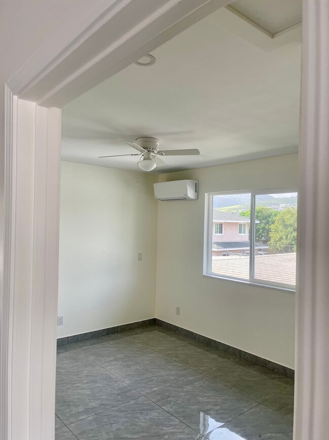 Photo - 918 8th Ave