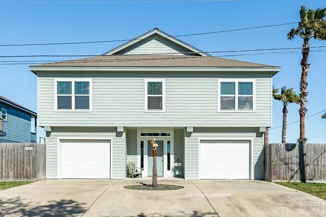 Building Photo - 12828 E Conquistador Dr