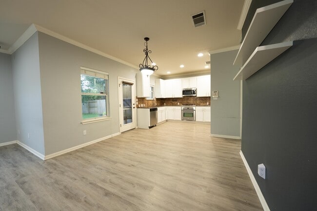 Photo - 9517 Eagle Knoll Dr