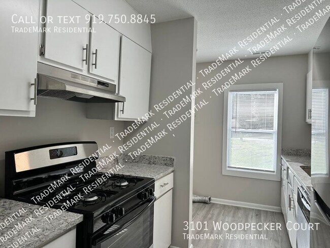 Photo - 3101 Woodpecker Ct