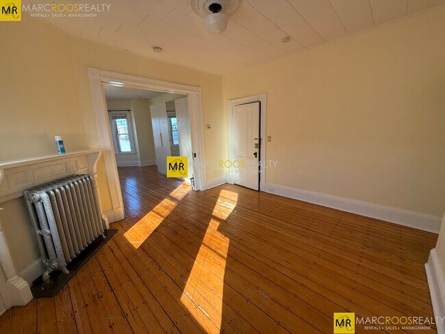 Photo - 27 Falcon St Unit 33-3