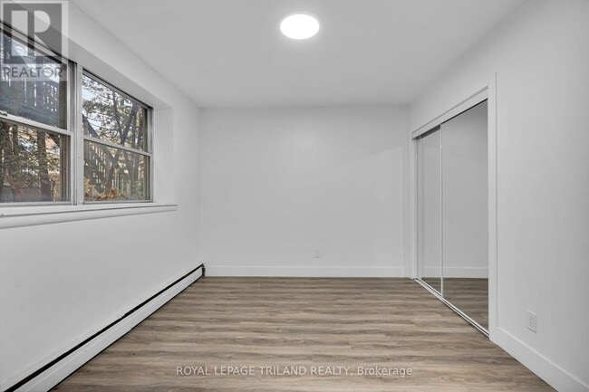 Photo - 20 Craig St Unité B