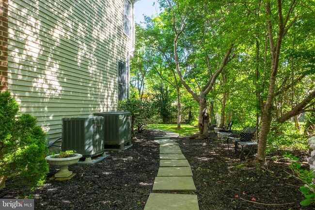 Photo - 4705 Rippling Pond Dr