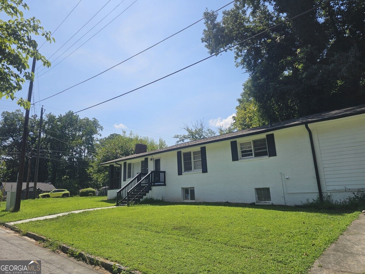 Photo - 224 Chappell Rd NW