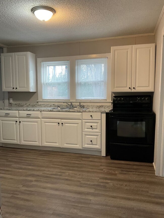 9 Rhyne Pl