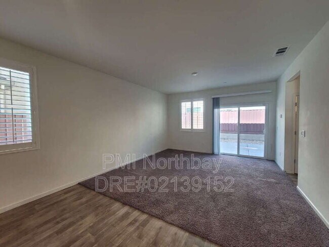 Photo - 1476 Descanso Ln