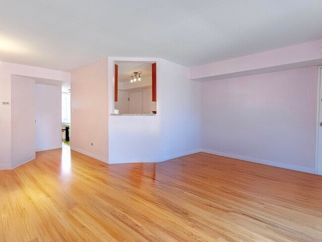 Photo - 615 Quincy Bridge Ln