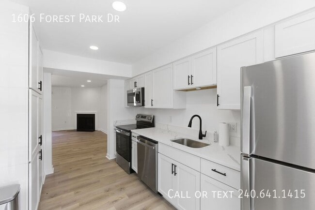 Photo - 1606 Forest Park Dr