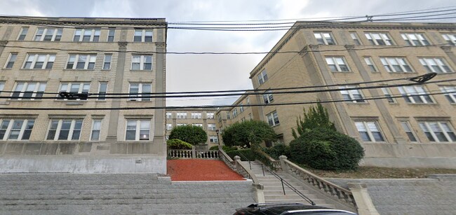Building Photo - 20 Colborne Rd Unit 12A Rental