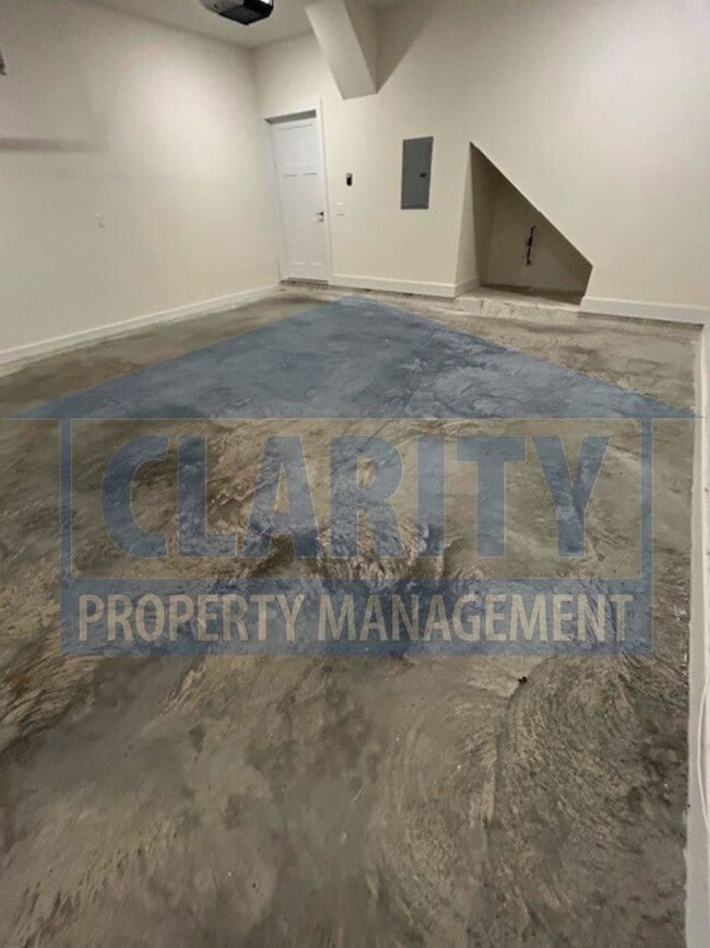 Photo - Three bedroom townhome w/ garage!