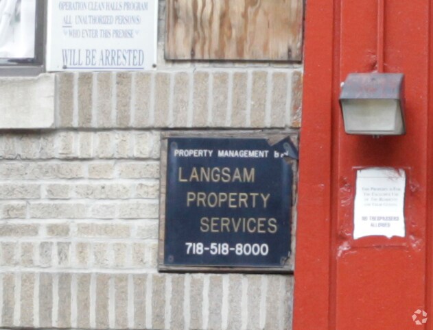 Photo - 2243-2247 Ryer Avenue