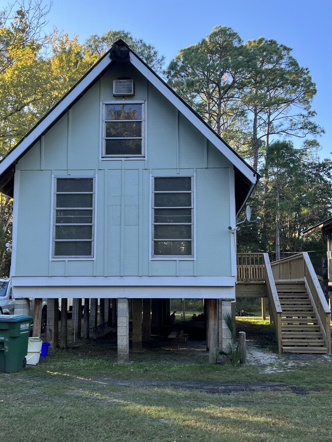 Photo - 190 Chipola St House