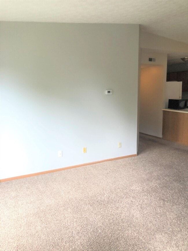 Photo - 247 W Union St