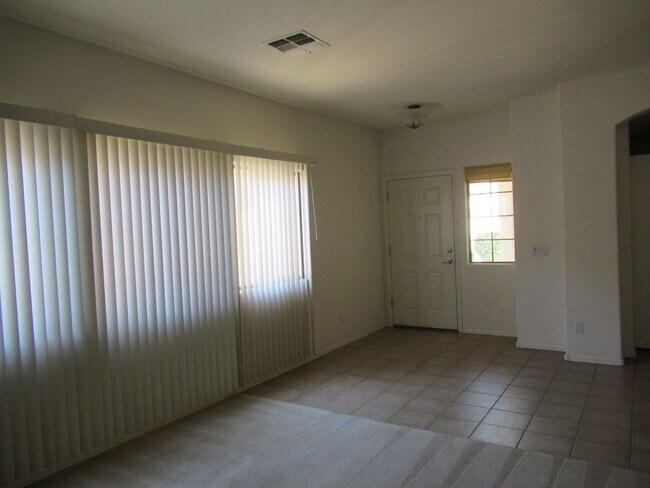 Photo - Nice 4 Bedroom Home in San Tan Valley!