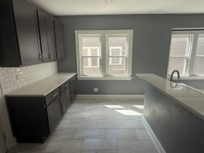 Photo - 1206 N 46th St Unit JNF 1206