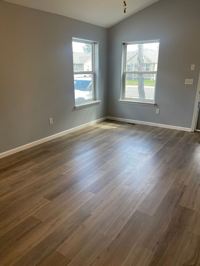 Photo - Charming 3 Bed, 2 Bath Home in Prime Belgrade Location